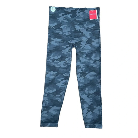 NWT SPANX Look At Me Now Cropped Leggings in Sage Camo.  Sz: Large - Picture 4 of 7